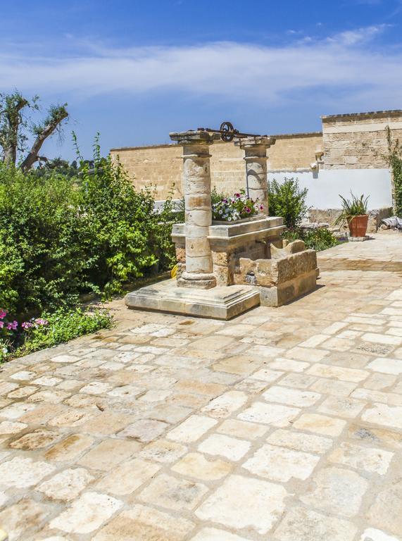 Agriturismo Li Calizzi Arte E Natura Novoli Exterior photo